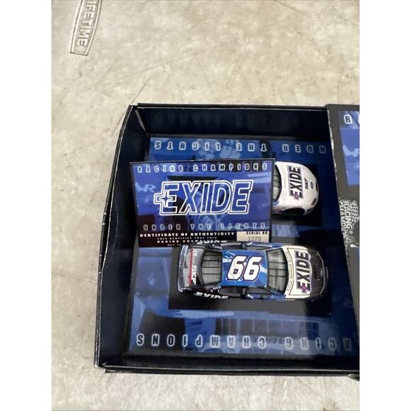 RACING CHAMPIONS FIRST PRODUCTION RUN 1/64 UNDER THE LIGHTS EXIDE CARS #99 - Picture 2 of 8